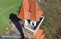 DrohnenflugVideo.de – Keßlerturm im Krumpholz Park in Bernburg im Salzlandkreis
